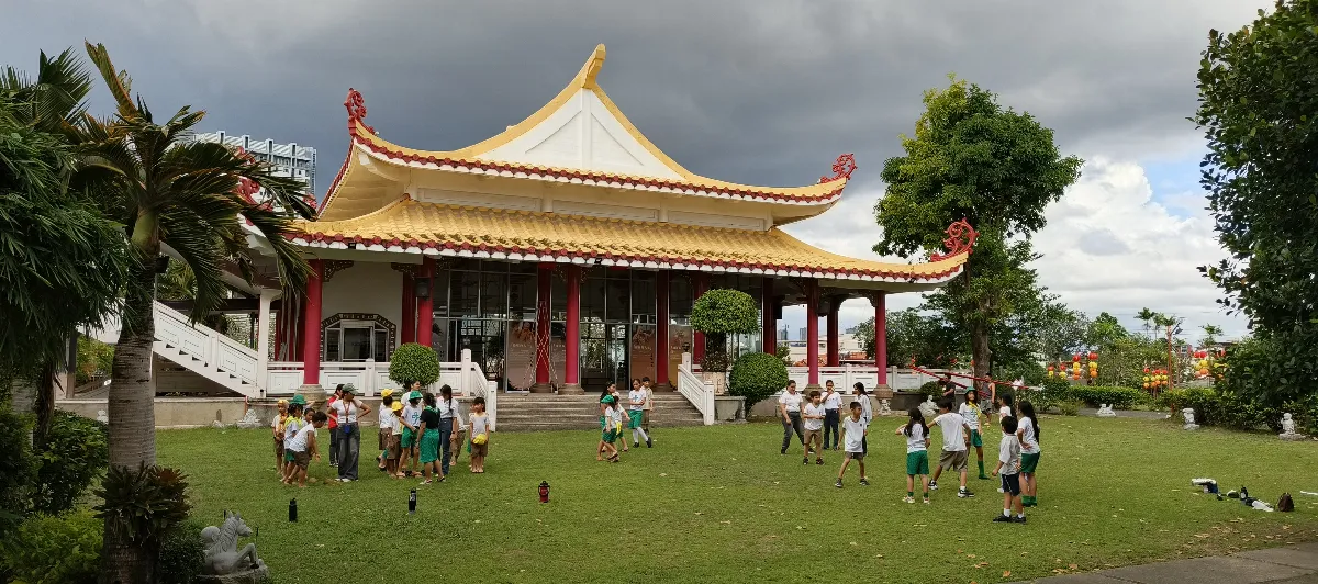 Childlink Learning Center and Childlink High School Scout Day Visits Chu Un Temple — Over a Hundred Scouts Share Learning and Joy