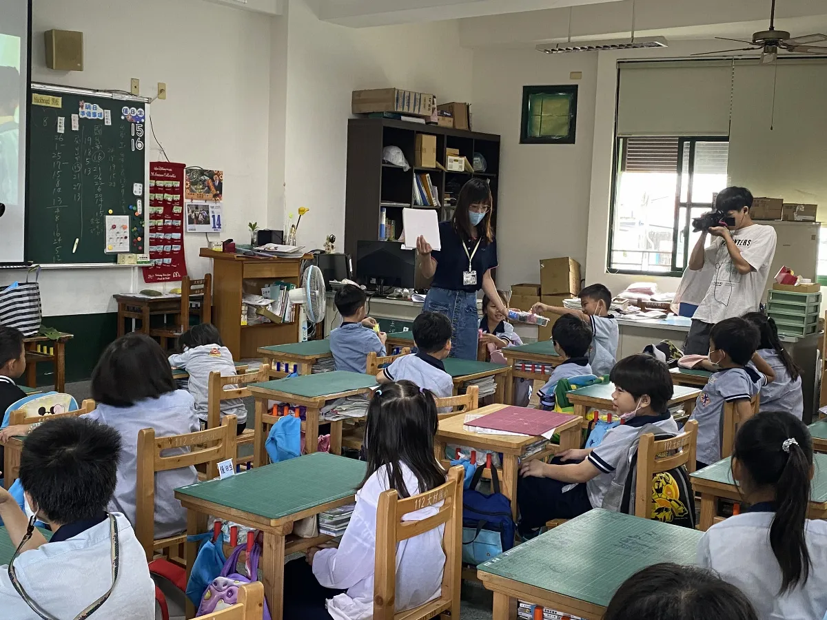 設計力走入社區 大學師生助新住民故事化為繪本