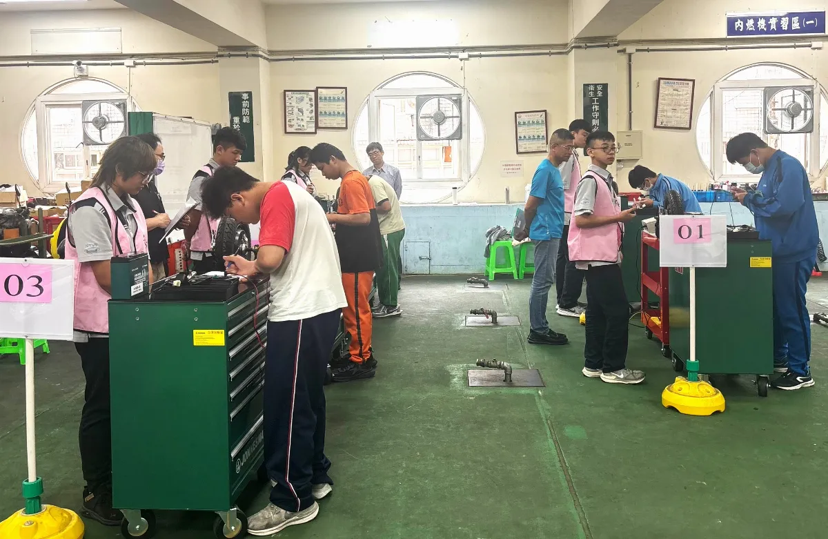 新北扎根綠領人才 國中技藝競賽首納電動機車項目 