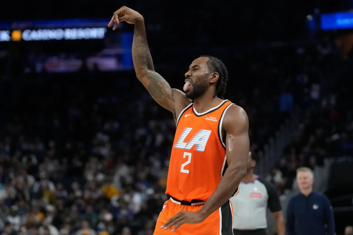 NBA／雷納德23分領軍 快艇克服17分落後逆轉勇士