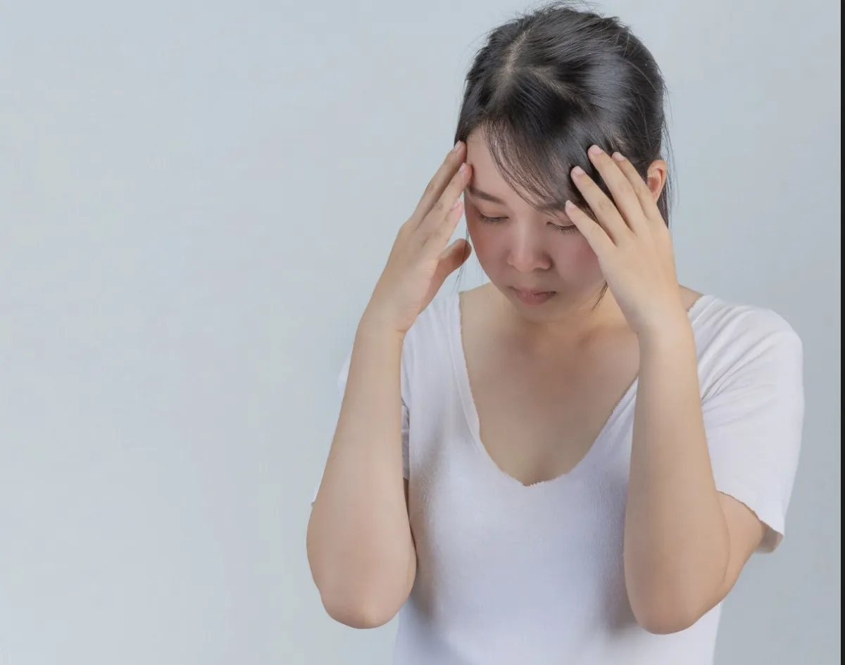 動作大突然失衡噁心想吐？ 當心耳石脫落