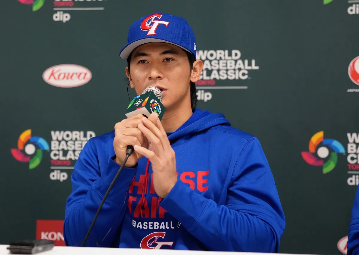 經典賽／找李政厚合照 陳傑憲：比我帥多了