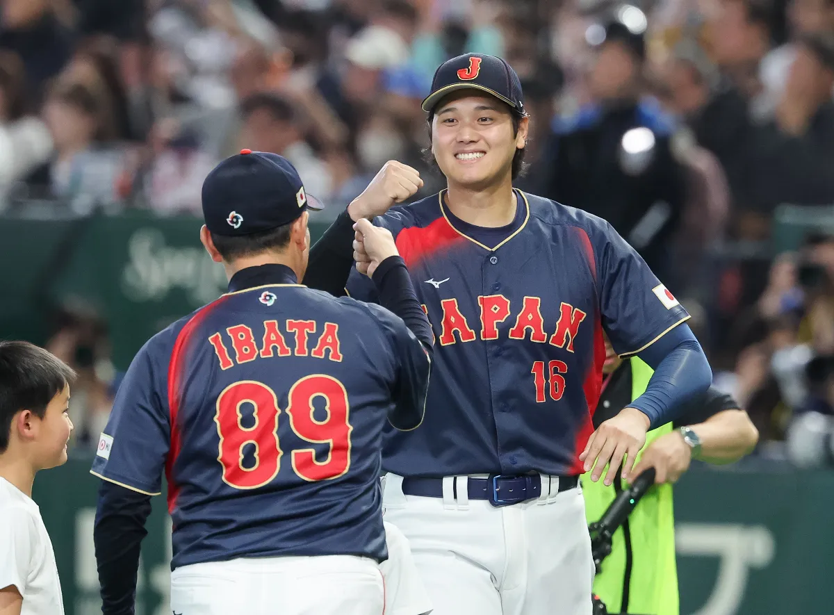 經典賽／送給鄭浩均見面禮！ 大谷首打席首球長打