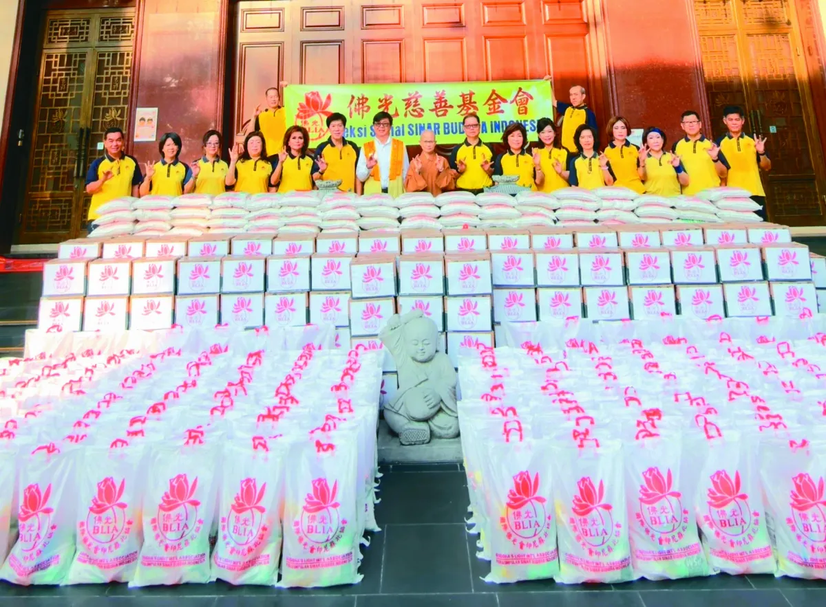 開齋節 印尼佛光人送物資
