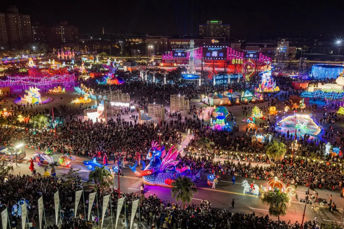 台灣燈會15日閉幕 黃妃等三代歌手開唱