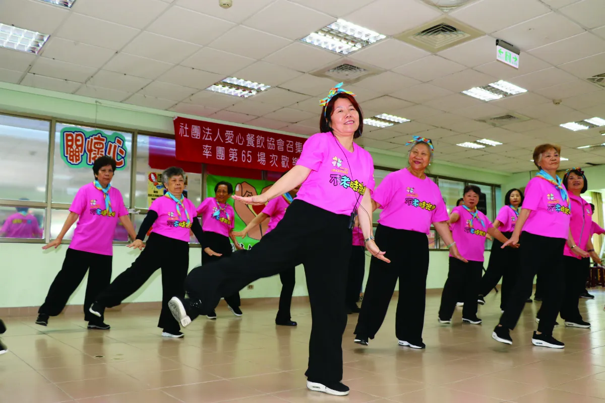 邱秀蘭 照顧社區長者如父母