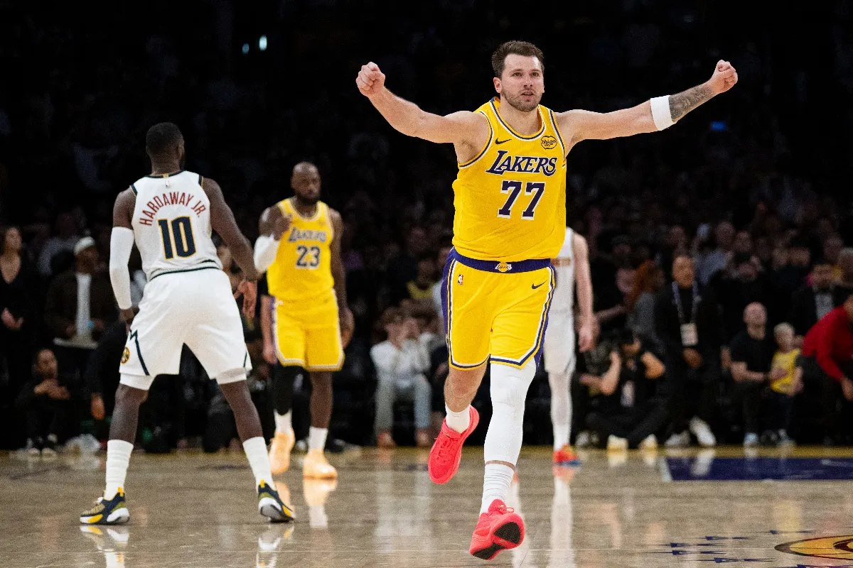 NBA／神戰術逼延長 唐西奇準絕殺送湖人衝上第3