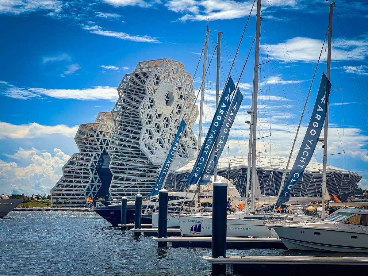 海洋休憩熱度升溫 遊艇駕照5年成長57%