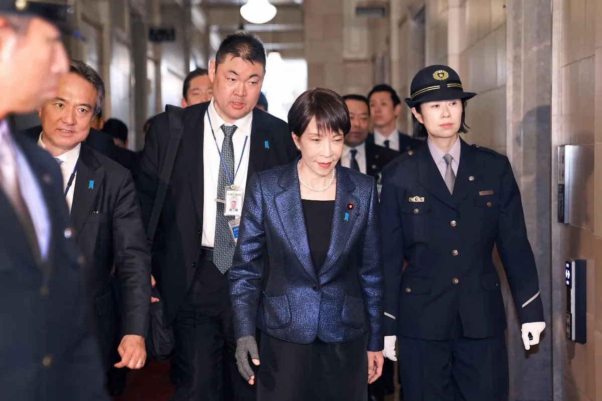 響應川普護航荷莫茲 日相高市有四大法律限制