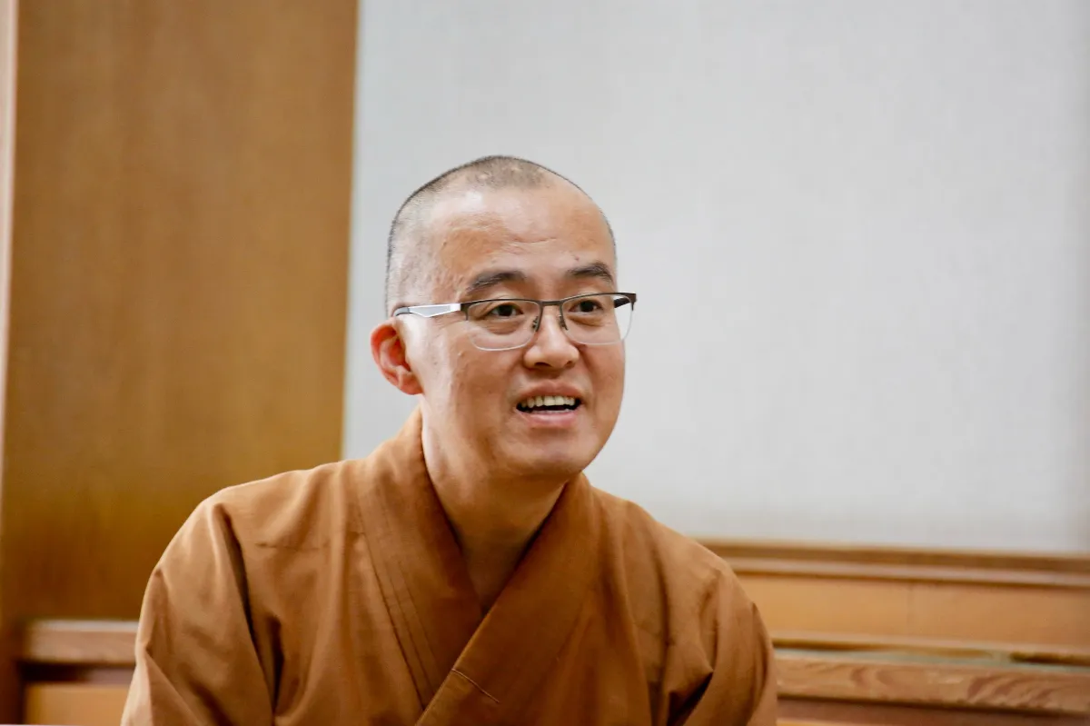 法燈遠播五大洲 星雲大師靈骨分燈西來寺