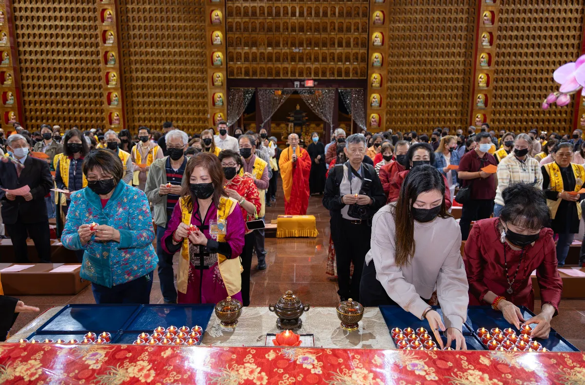 BLIA Los Angeles Chapters Host Lunar New Year Lantern Festival at Hsi Lai Temple, Promoting Harmony and Shared Prosperity