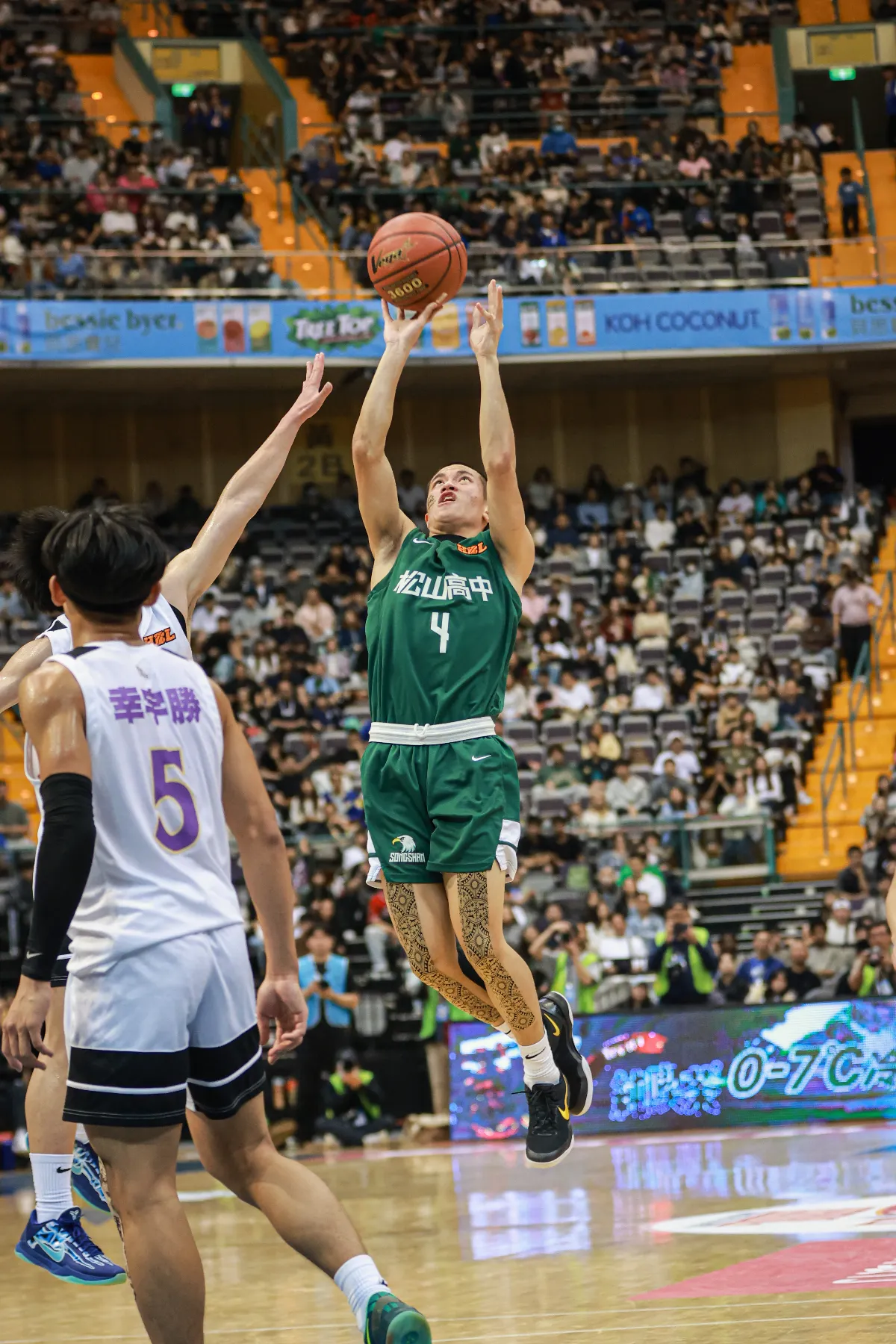 HBL／高一自帶神經刀屬性 周昱陳打出驚奇