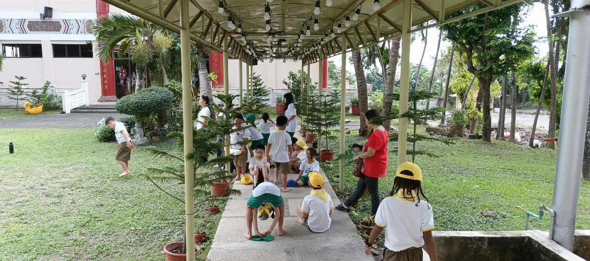 Scout Day at  Childlink Learning Center and Childlink High School,  Brings Over a Hundred Scouts to Chu Un Temple for Learning and Fun