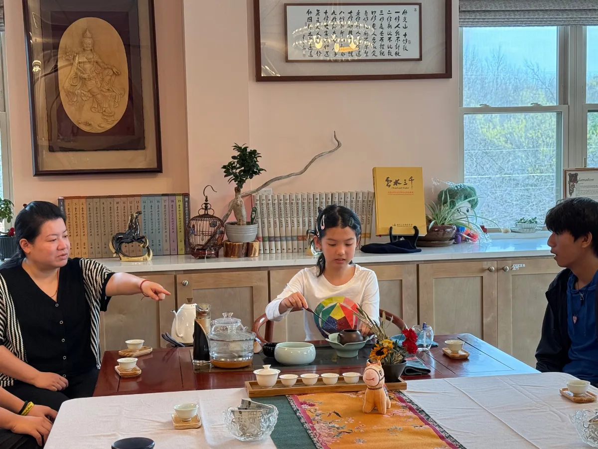 Austin Xiangyun Temple “A Date with the Venerable” Promotes the Three Acts of Goodness Spirit