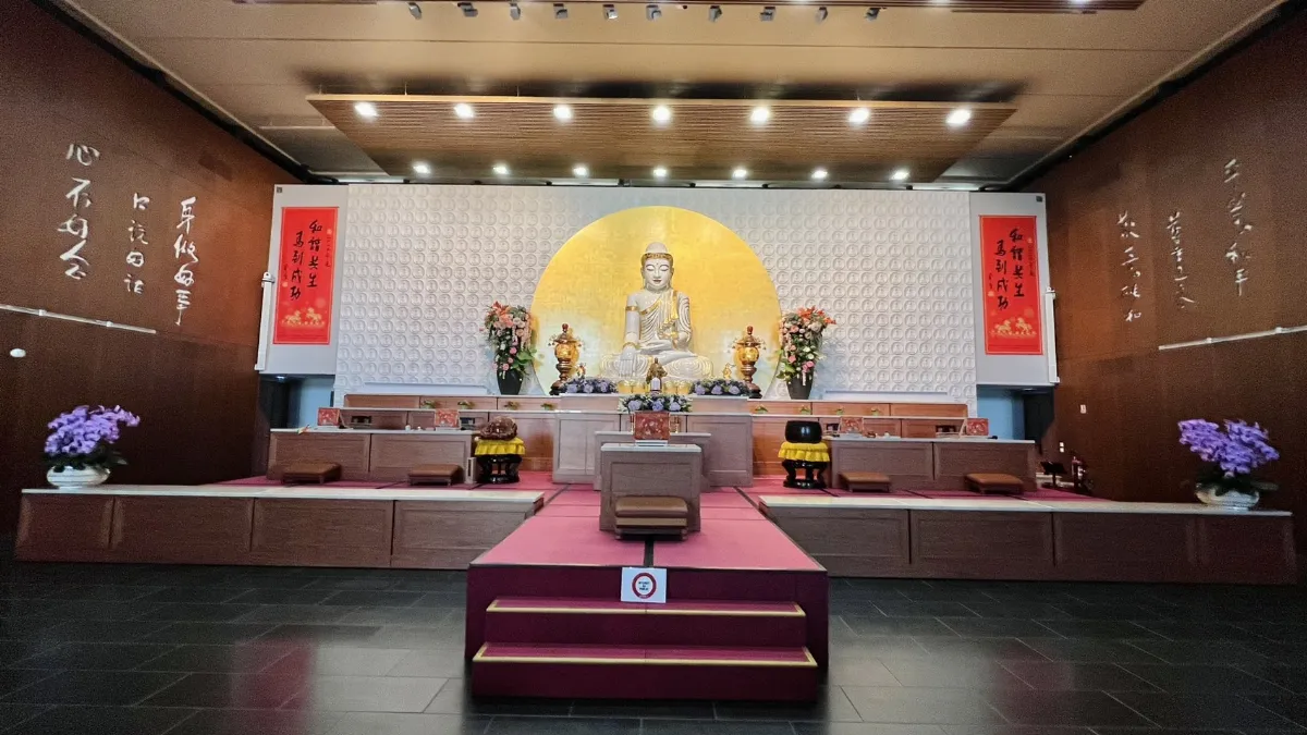 重走弘法路 歐洲法華禪寺僧信迎回星雲大師靈骨