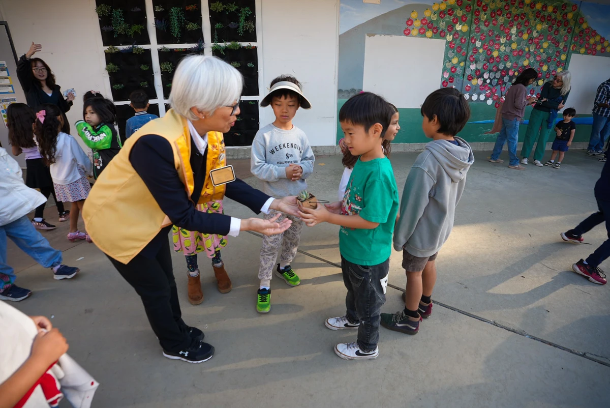 BLIA Los Angeles Distributes “Three Acts of Goodness” Succulents to Elementary Schools