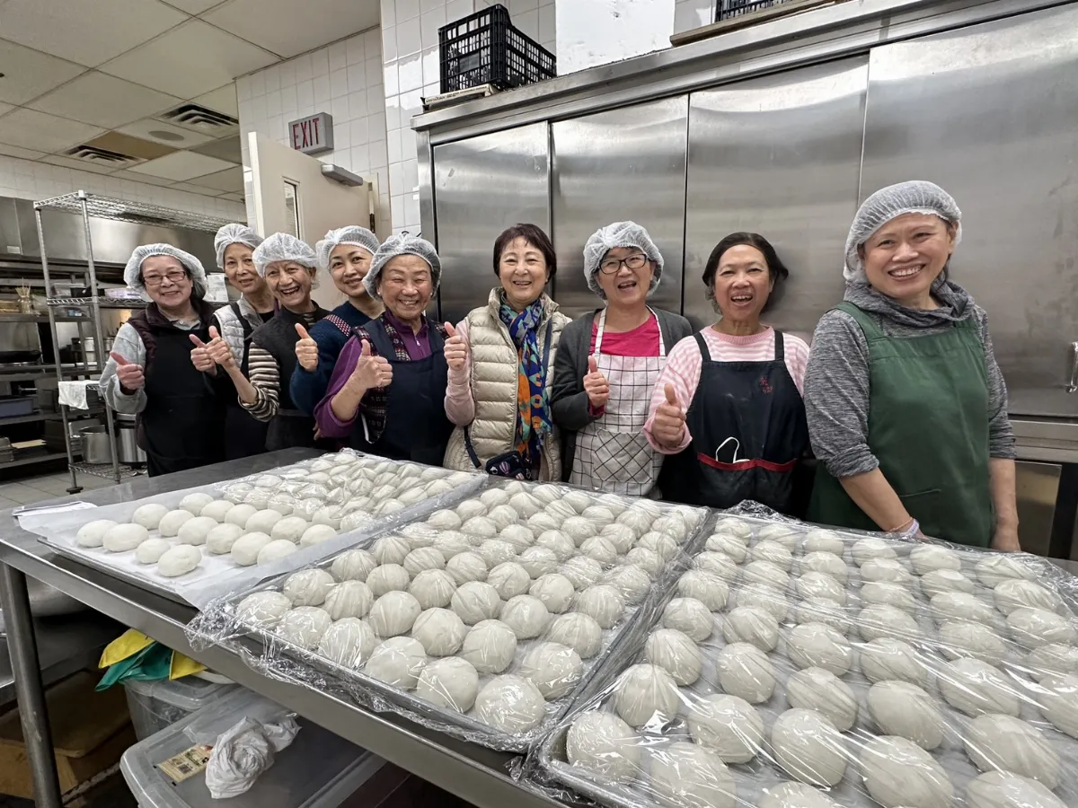 Lantern Festival at Fo Guang Shan Temple of Toronto Honors Hsing Yun with Yangzhou Dumplings