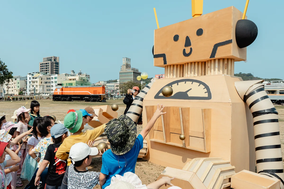 兒童節最強放電場！駁二彷彿夢幻冒險樂園