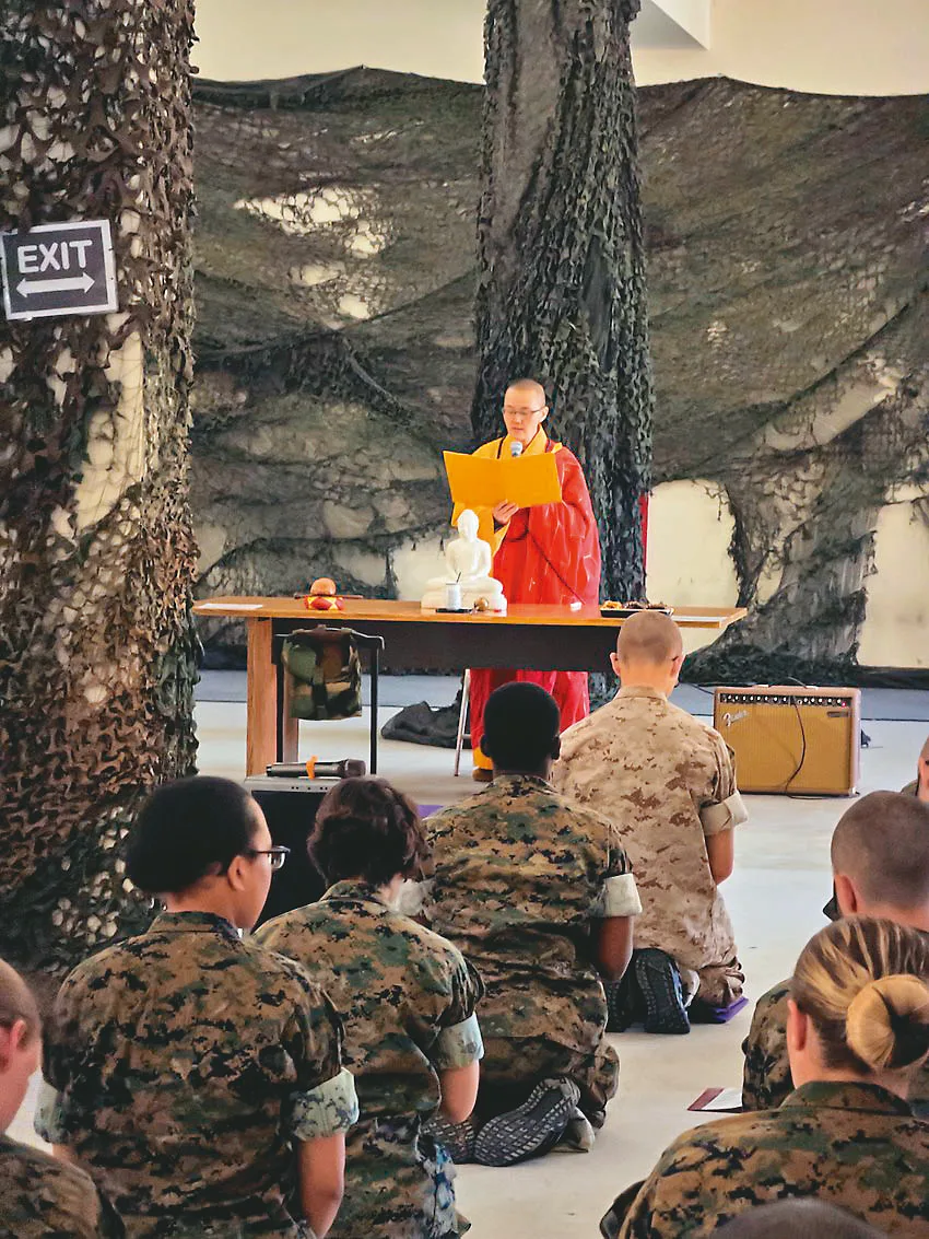 西方寺 為美海軍陸戰隊新兵皈依