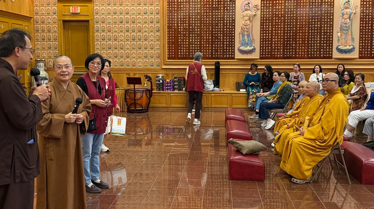 Vietnamese Guanyin Compassion Practice Center Makes First Lunar New Year Visit to Xiangyun Temple in Austin