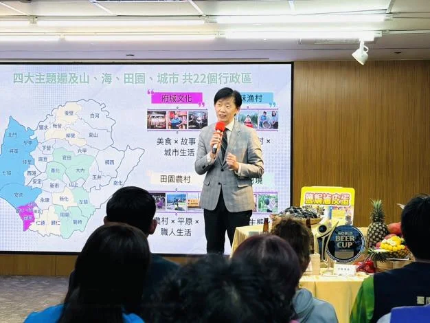 雙層巴士導入城市尋寶 12主題展現南台灣文化面貌