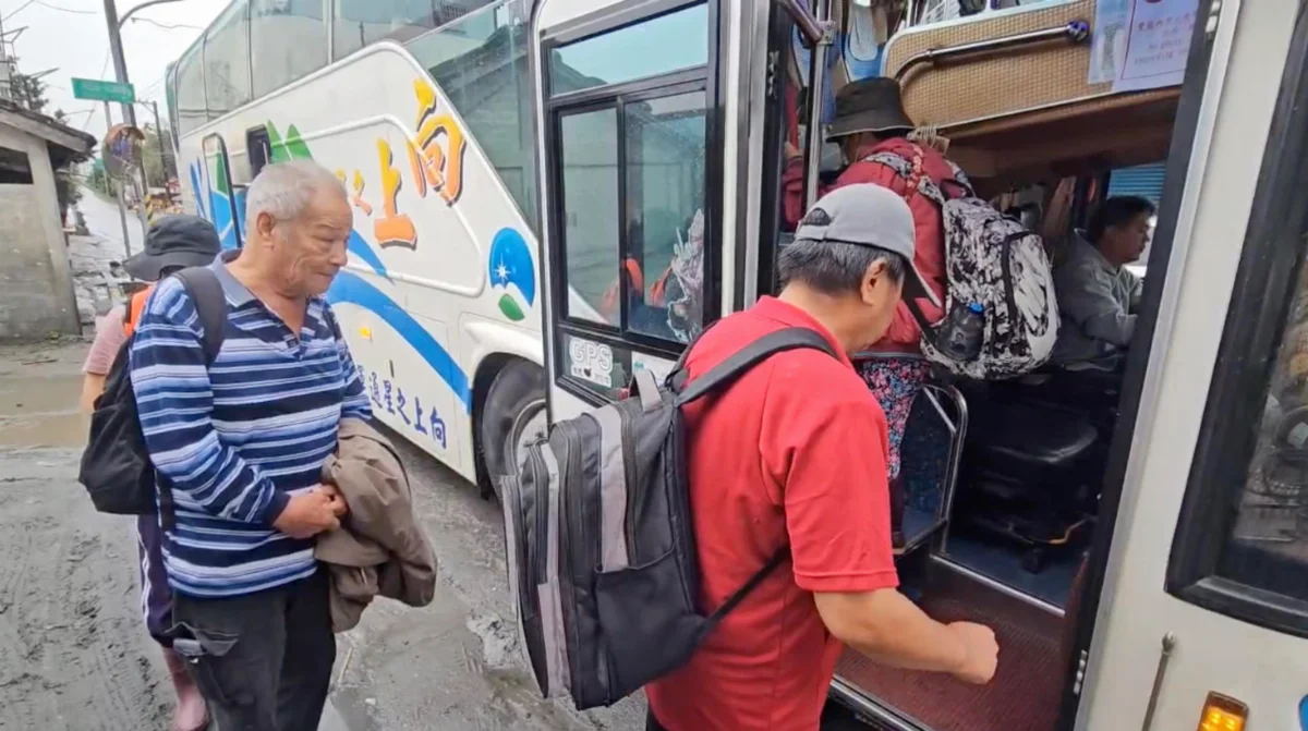 防過勞駕駛！公路局合作業者控管遊覽車用車時間