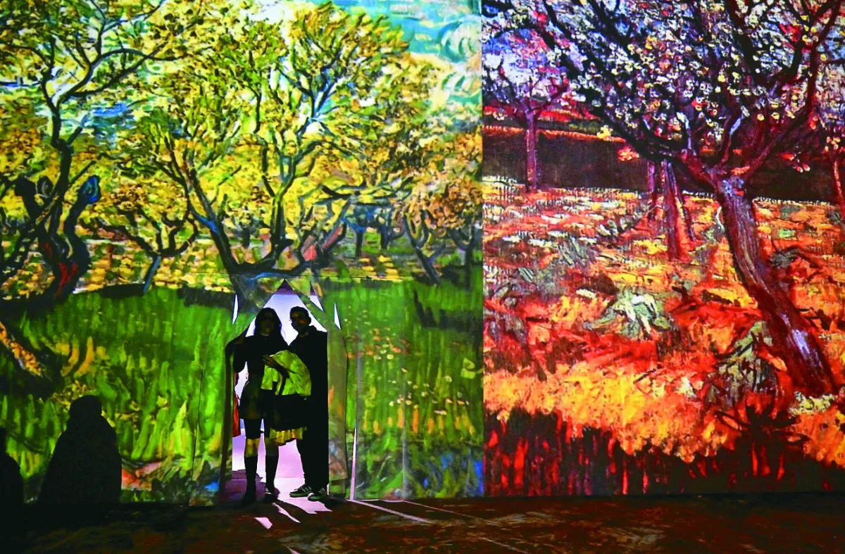 戰火中看梵谷宇宙 