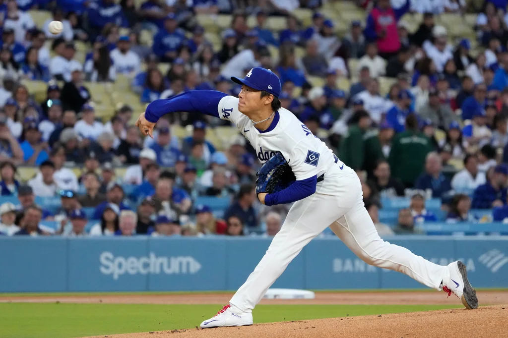 MLB／山本的藍色力量 換個手套跨越6局門檻