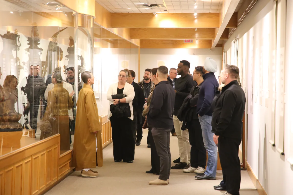 Ontario Police Delegation Visits Fo Guang Shan Temple of Toronto to Deepen Understanding of Buddhist Culture
