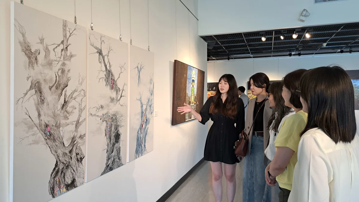 大膽色調細膩筆觸 《青春美展》綻放藝術新量能