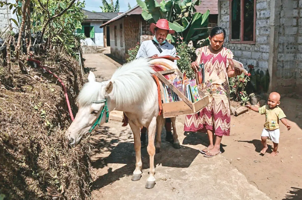 書香乘著獸蹄聲 閱讀照亮偏鄉