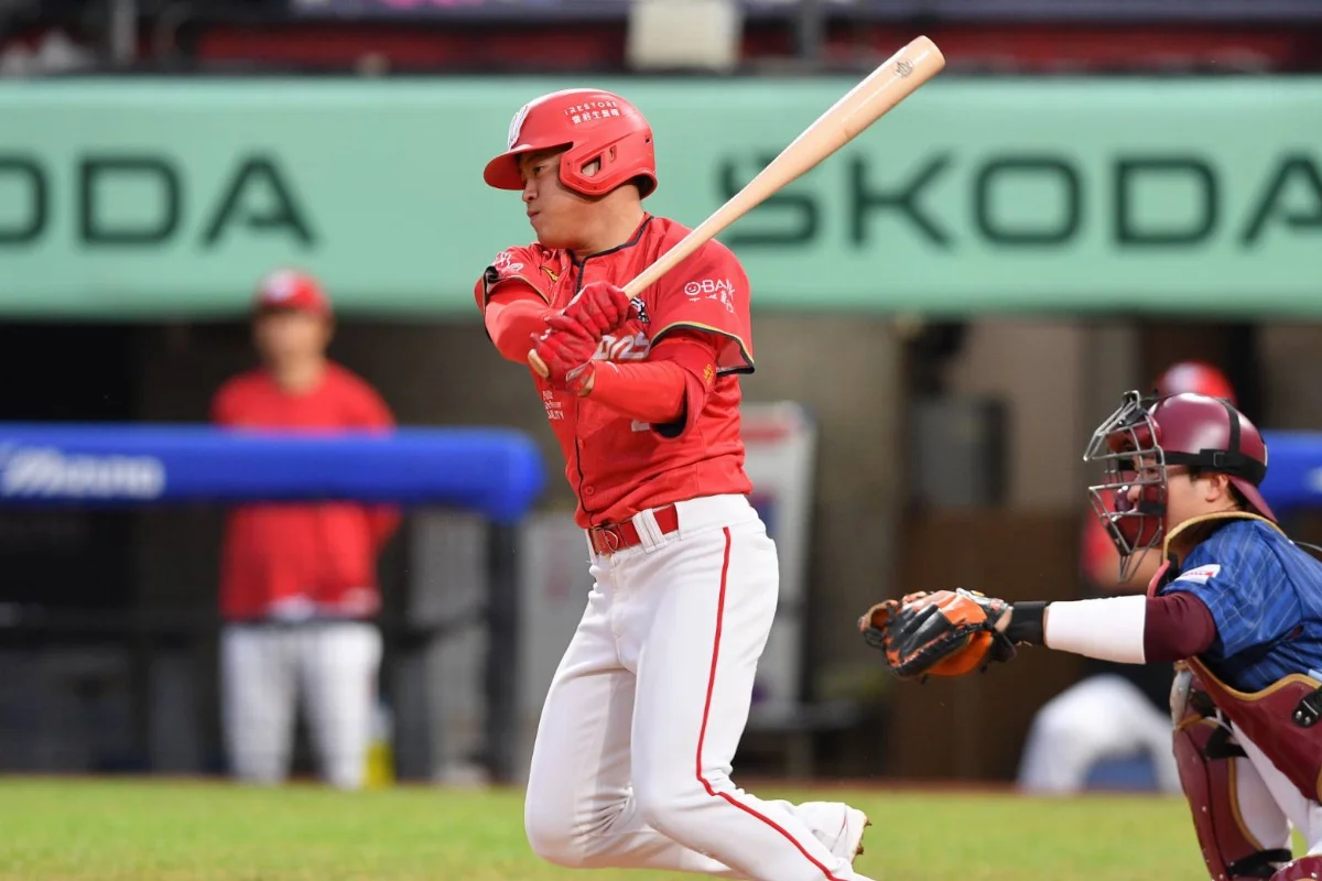 中職／王順和三壘打破僵局 龍斷火燙猿連勝