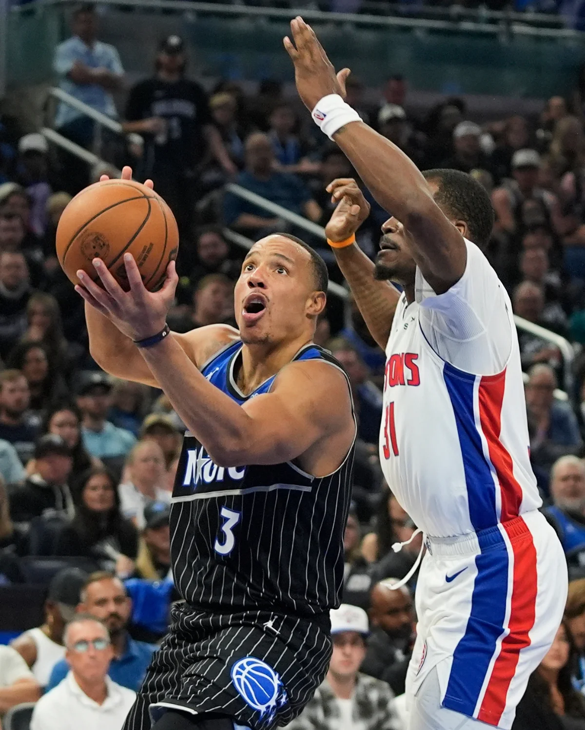 NBA／貝恩三分火力全開 魔術擊退活塞系列賽2勝領先