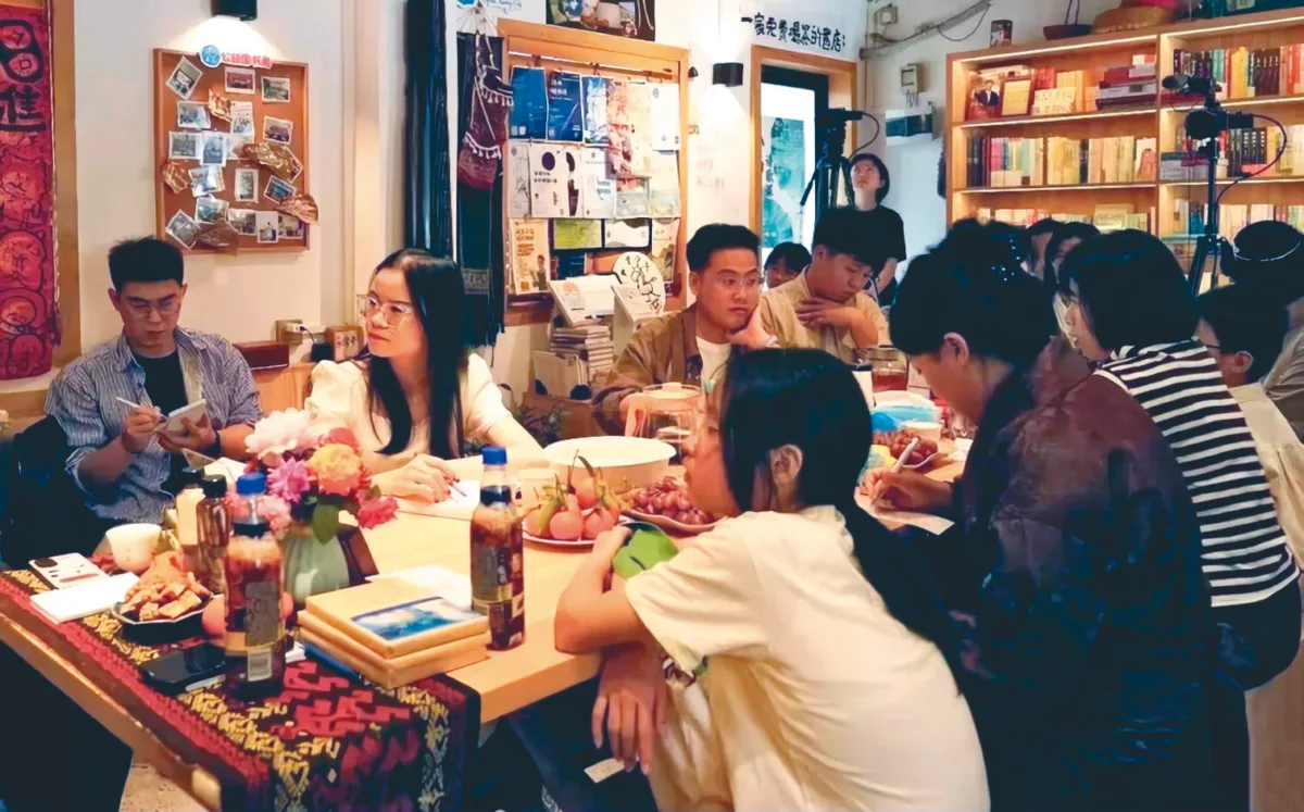 《讀庫》主編 張立憲 為讀者搭一座橋  打開一扇窗