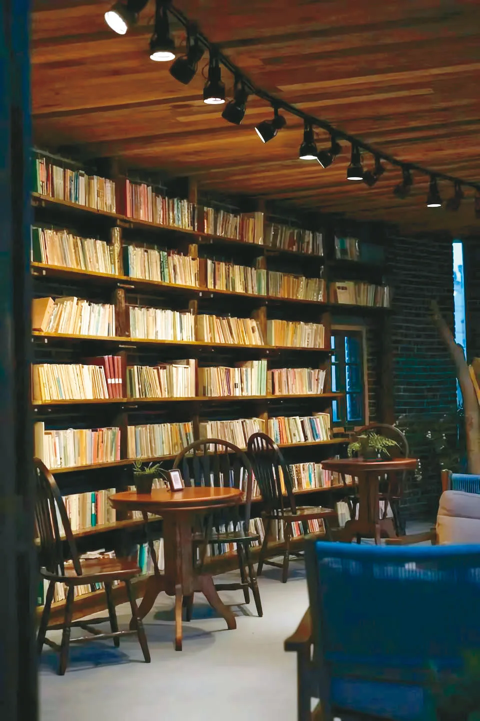 《讀庫》主編 張立憲 為讀者搭一座橋  打開一扇窗