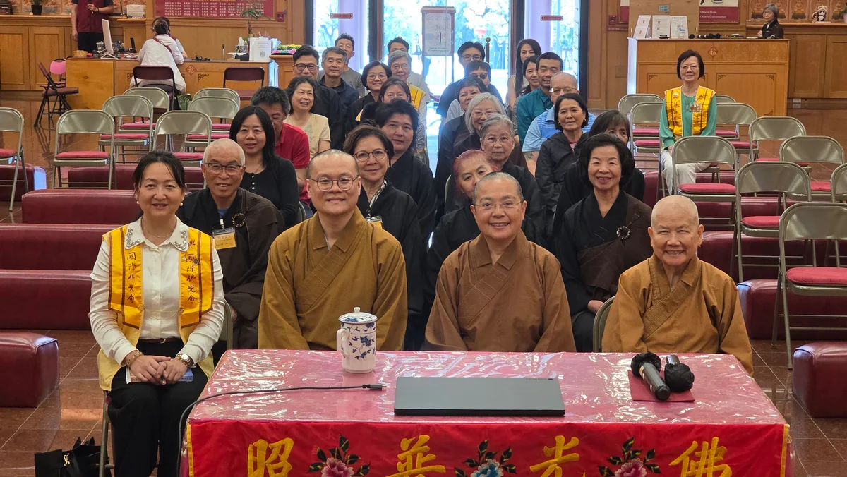 Painting with One Stroke, One Mind: Venerable Hui Ren Teaches Dharma through Art at Xiangyun Temple