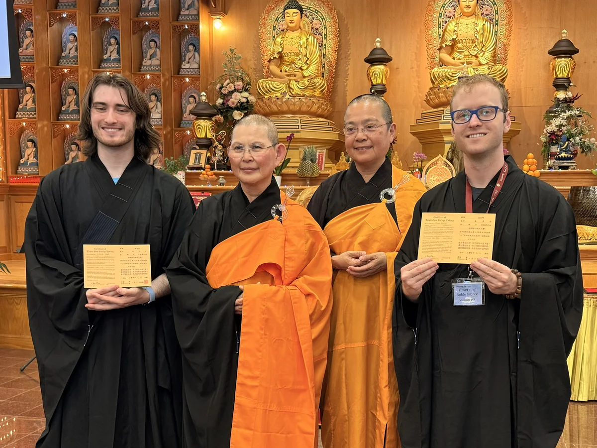 Three-Day English Meditation Retreat at Xiangyun Temple Concludes Successfully: Cultivating Precepts and Mindfulness in Stillness and Activity